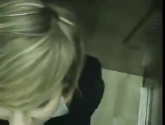 Nice blondie blows meat in escalator 