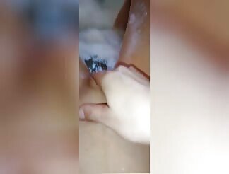 Sarah Skinny1991 bathtub 3