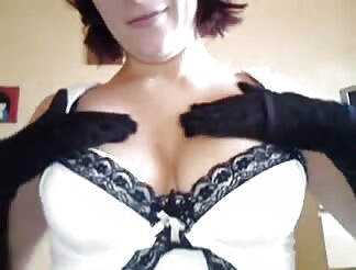 Dom mommy sucks his cock and balls 