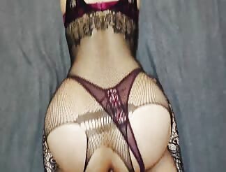 venus  tight pussy creampie fucked