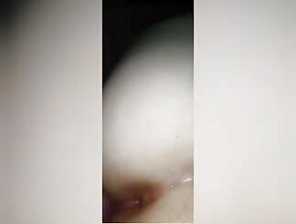 Ich ficke meine Freundin