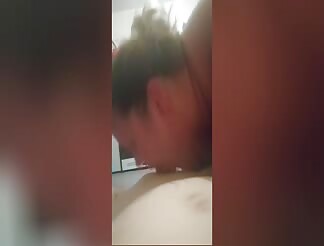 SarahSlut suckin Dick