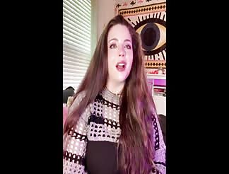 Slut plays Mario Kart and gets fucked at the same time