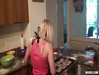 I know my chick friend is going to flip her shit when she finds out i posted this online 