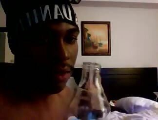 Funny Sex film of asiatic broad Riding ebony penis 